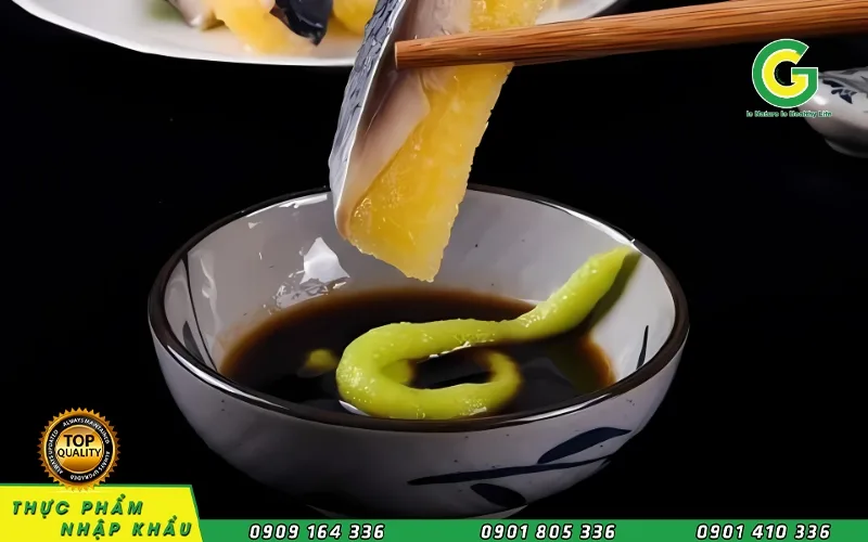 Cách Ăn Cá Trích Ép Trứng Đúng Điệu Như Người Nhật