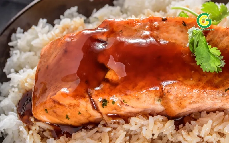 Cá hồi Na Uy áp chảo sốt Teriyaki